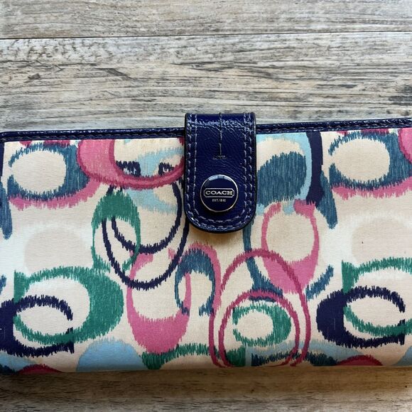 Coach Wallet Signature IKAT Scribble Print Accordion Large White Pink Blue - Picture 3 of 8